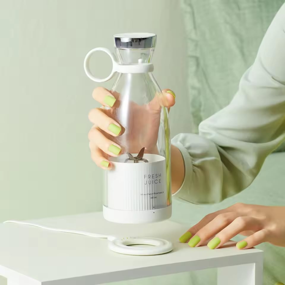 Electric Juicer Cup